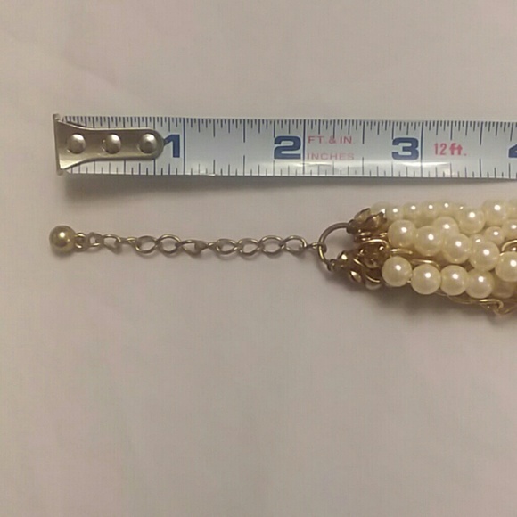 Statement Faux Pearl Gold Tone Twisted Necklace - Picture 6 of 8